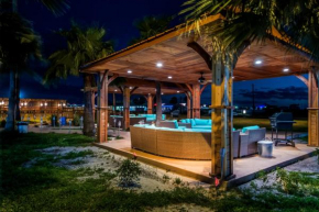 Гостиница Ocean's Edge Hotel, Port Aransas,TX  Порт Аранзас